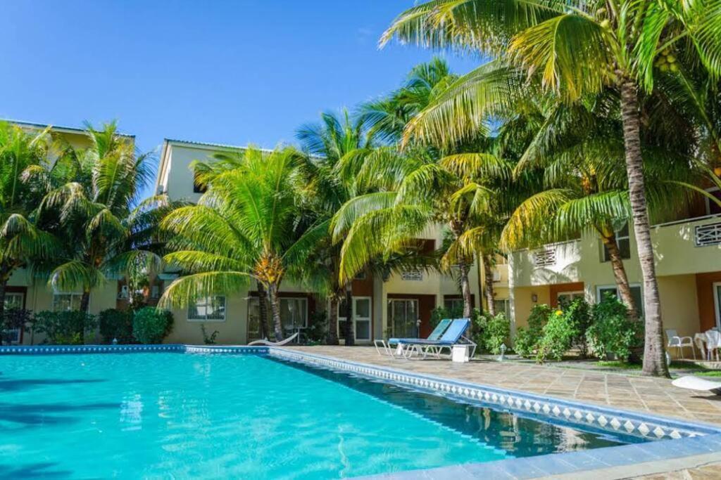 Charming Residence Near The Beach-Orchidees Flic en Flac Экстерьер фото